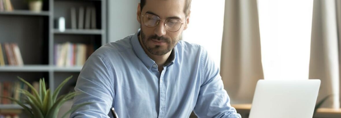 Statut auto-entrepreneur : avantages, limites et alternatives à connaître